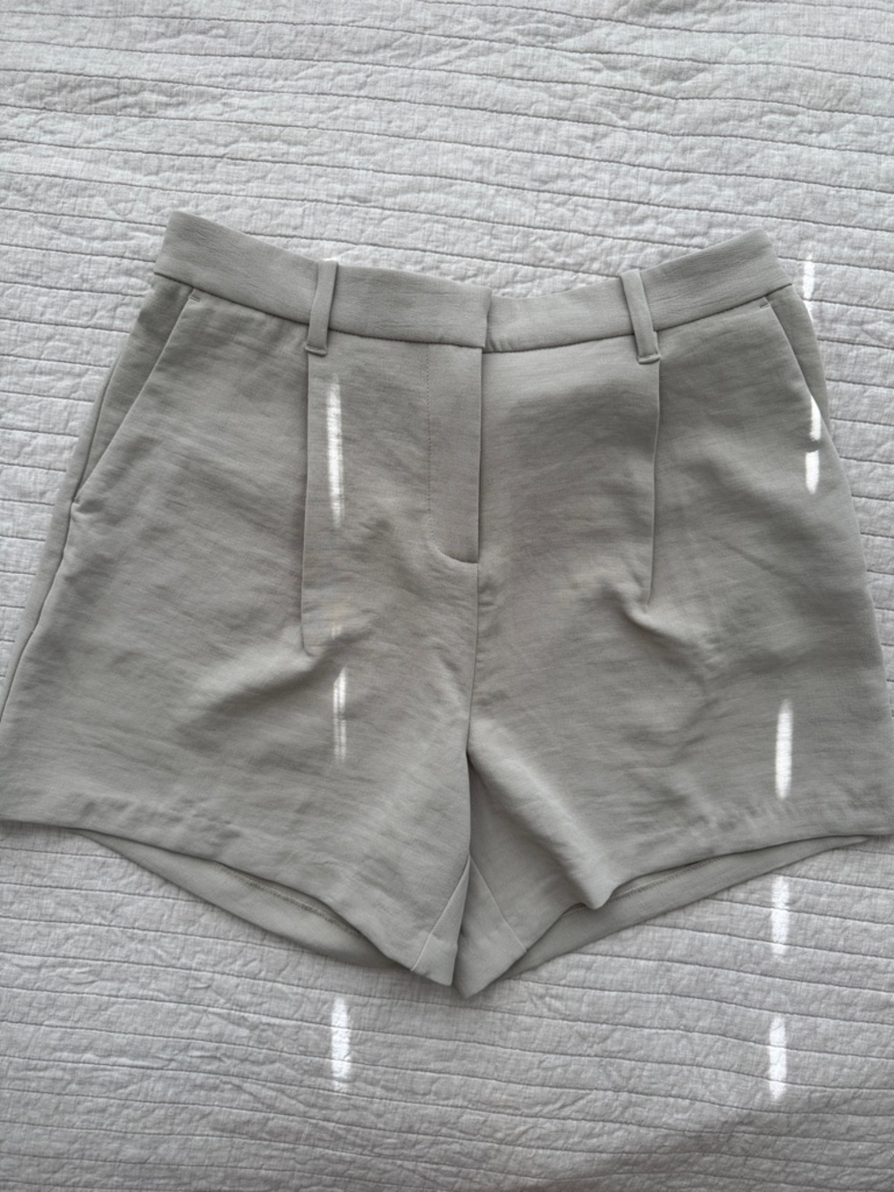 Abercrombie Tailored Shorts Beige High Waisted NWT